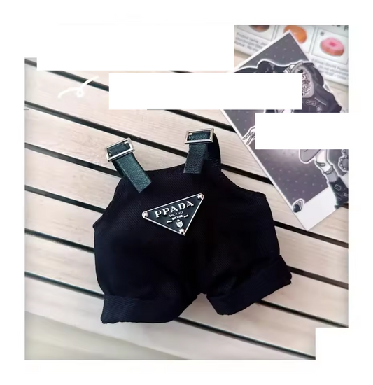 Outfit Prada x The Monsters